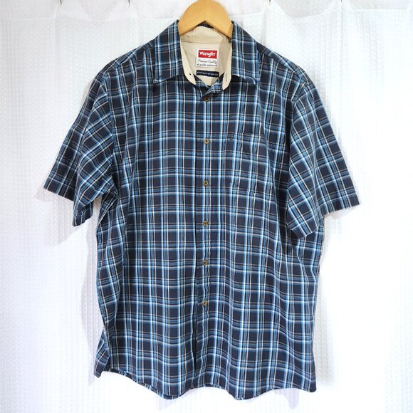 Wrangler Shirt Wrinkle Resistant Men's Large Blue Plaid Short Sleeve Button Down - Picture 1 of 9